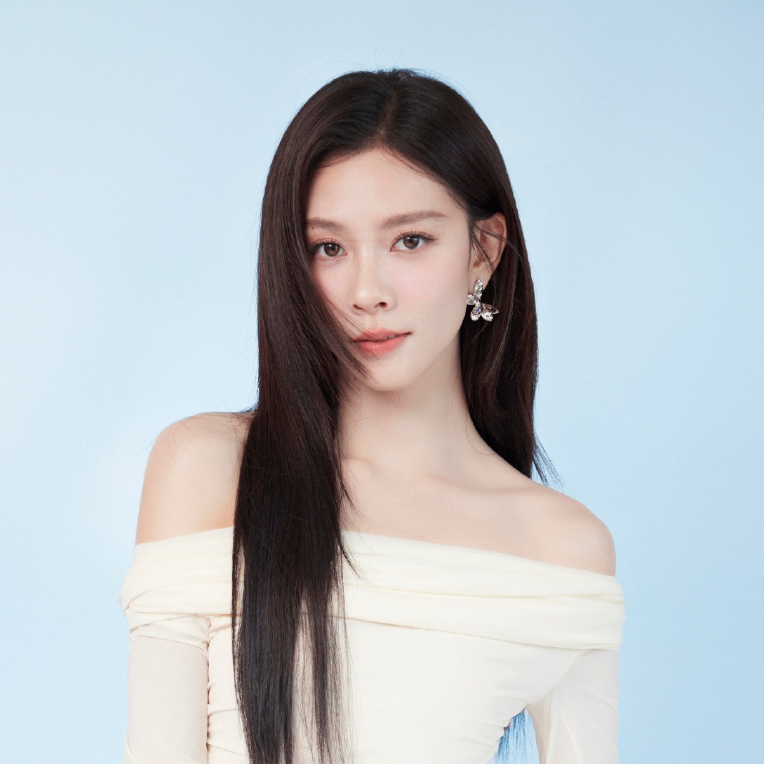 宋妍霏 明星壁纸 2026