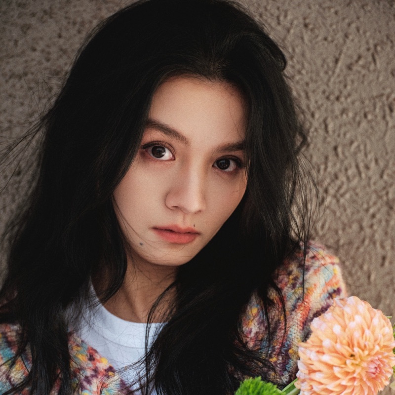 春夏 明星壁纸 2026